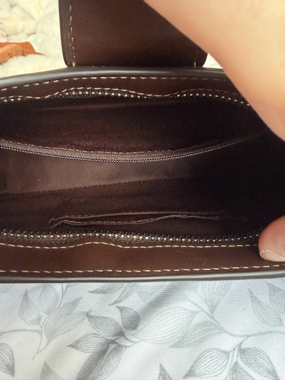 Coach Eliza Brown Leather Shoulder Bag - Picture 3 of 7